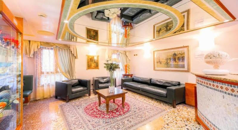 Antica Casa Carettoni Hotel Venise